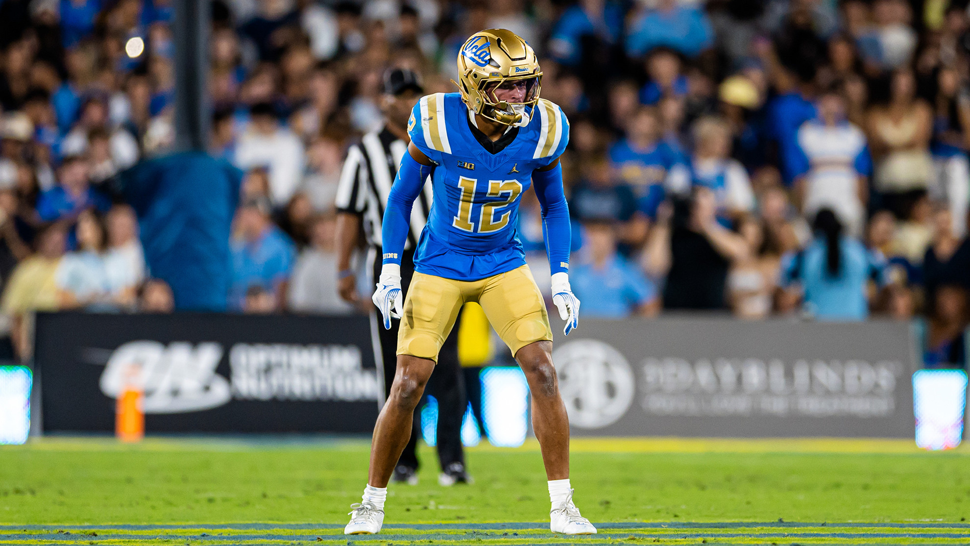 No. 12 UCLA Football Hosts Wisconsin at Rose Bowl Saturday - UCLA Bruins