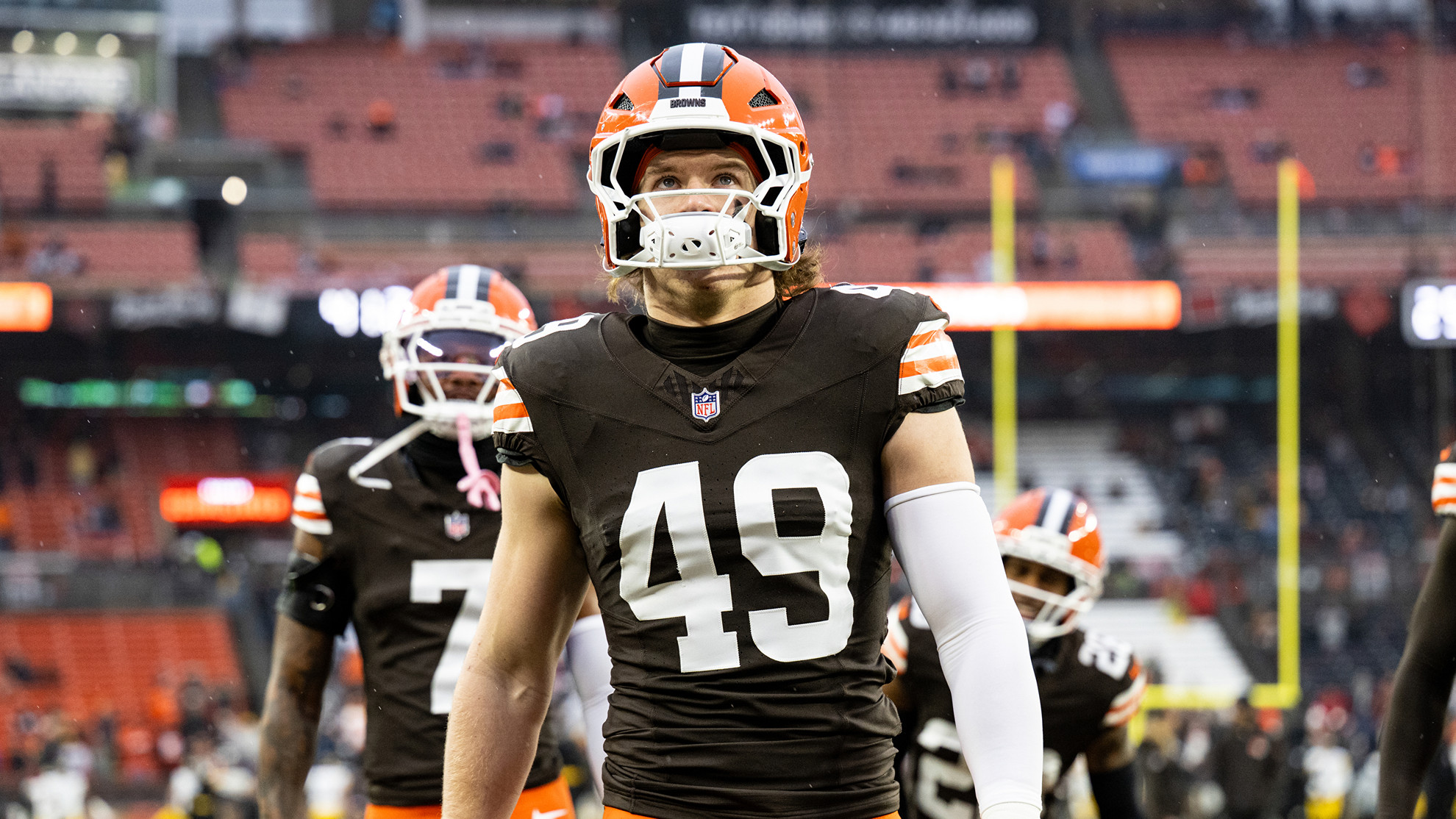 Carson Schwesinger in a Cleveland Browns uniform